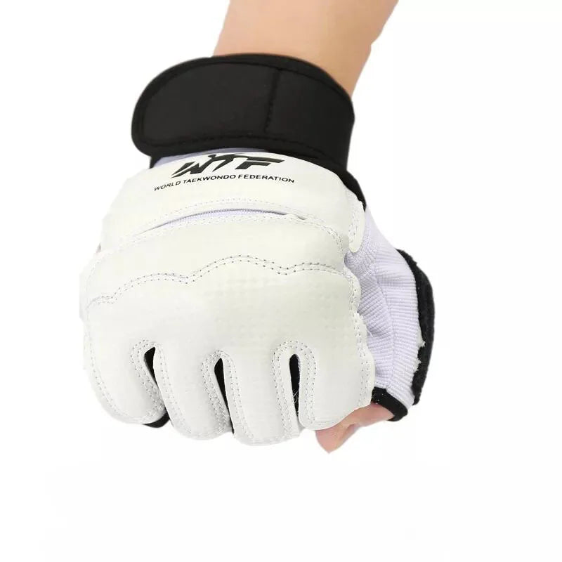 TaekKit Pro™ - Equipamento Completo de Proteção para Taekwondo com Handguard e Protetor de Pé